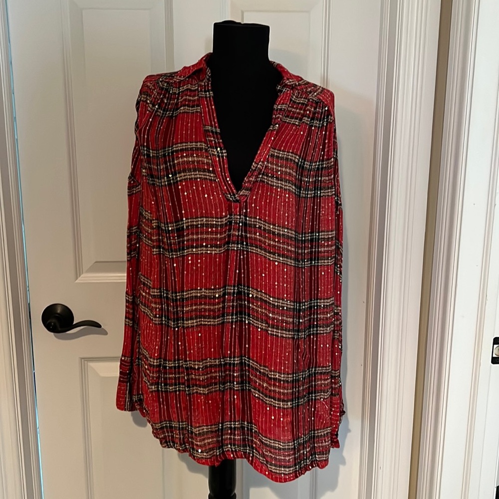 Free people sequenced red top. size S/P